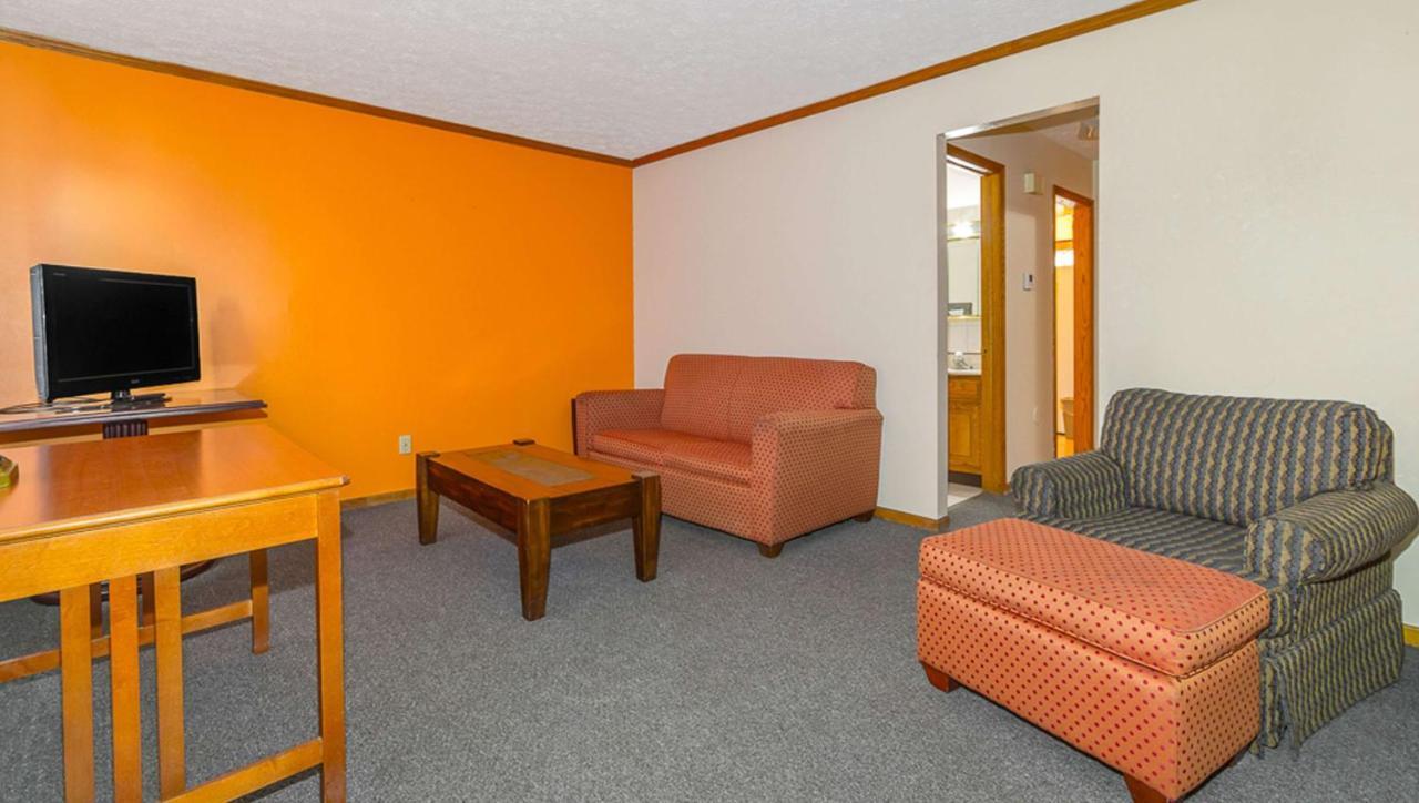 Magnuson Hotel Extended Stay Canton Ohio Lake Cable Buitenkant foto