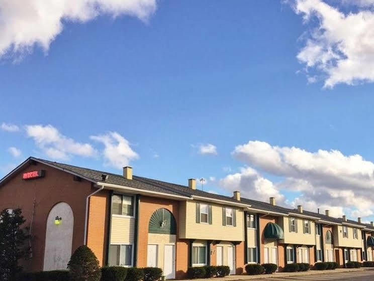 Magnuson Hotel Extended Stay Canton Ohio Lake Cable Buitenkant foto